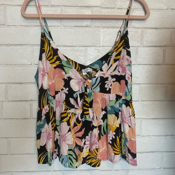 Hurley Tops - Hurley Floral Front Tie V-Neck Tank Top Women’s Size Large